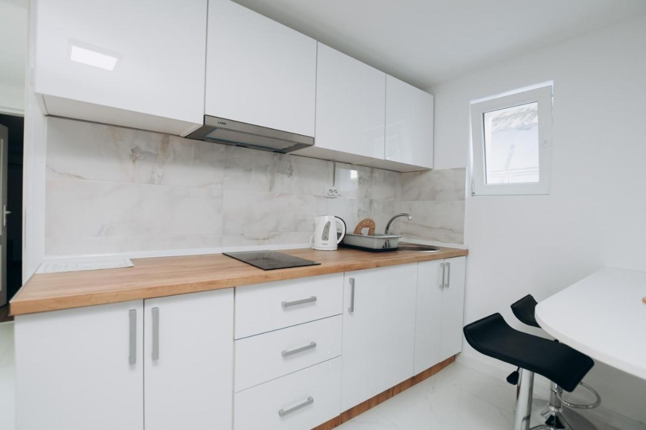 Apartmani Otasevic Кладово Экстерьер фото